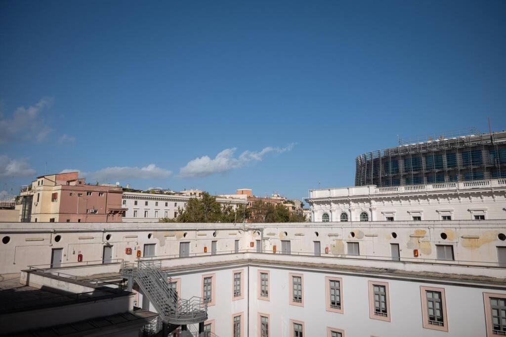 Merulana Penthouse: 5 Minutes Walk From Colosseum Екстериор снимка